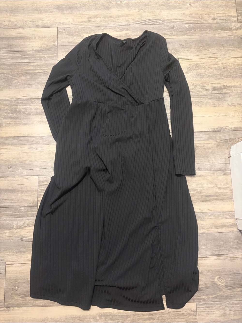 Black V-Neck Long Sleeve Dress - Women's